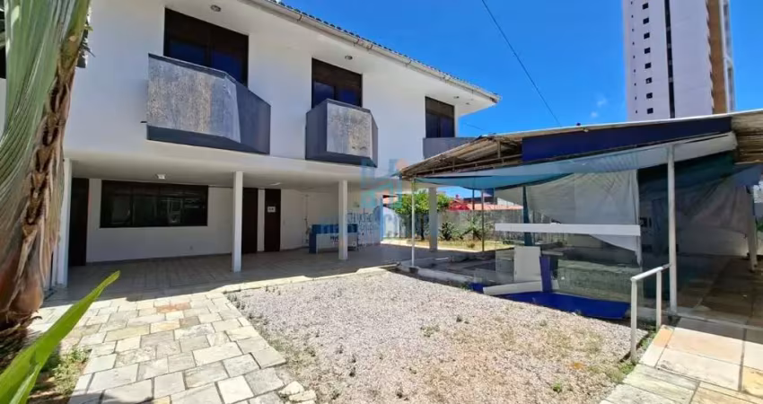 Casa comercial para alugar na Anibal Correia, 2602, Candelária, Natal