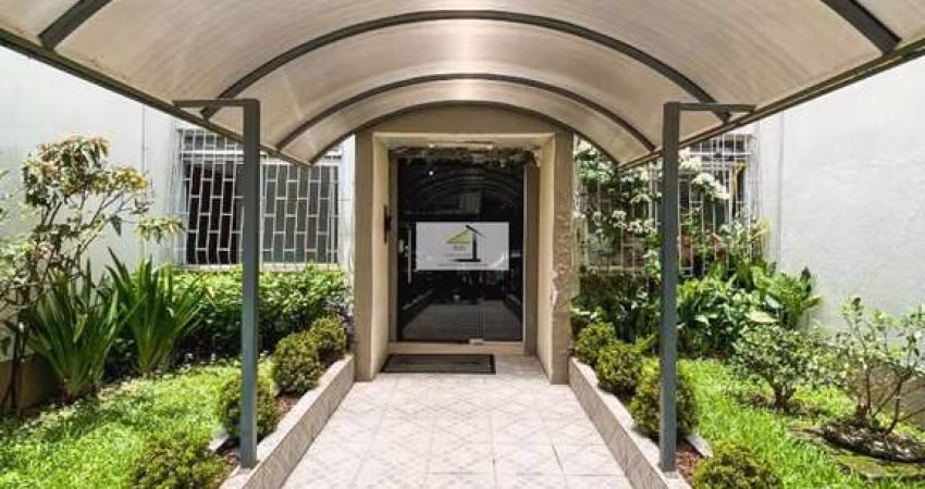 Oportunidade Imperdível: Apartamento Totalmente Reformado no Kobrasol!