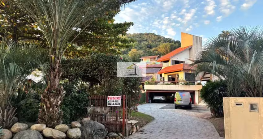 Residência exclusiva de alto padrão em frente ao mar – santo antônio de lisboa, florianópolis