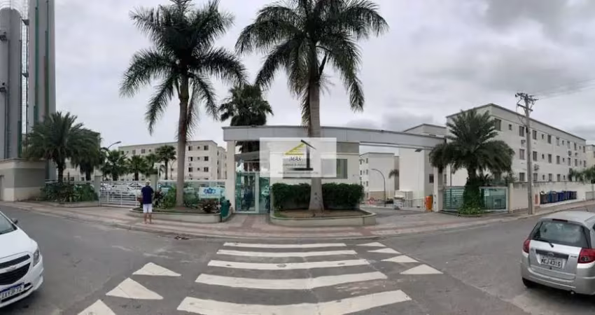 Excelente apartamento semi mobiliado em condomínio fechado no bairro areias