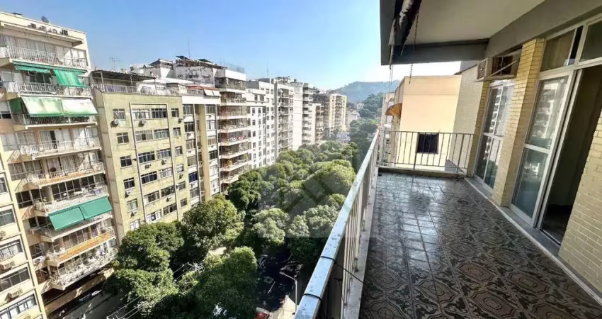 Apartamento à venda na tijuca - sala 2 quartos com vaga de garagem