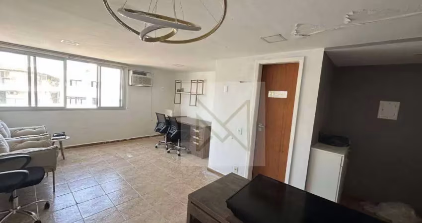 Sala comercial à venda no recreio - próxima ao posto 9