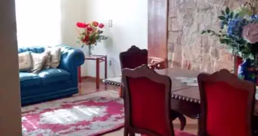 Casa com 5 quartos à venda na Rua Gama Lobo, Vila Dom Pedro I, São Paulo