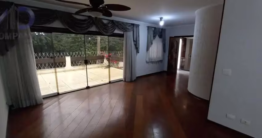 Casa com 3 quartos à venda na Rua Lustosa da Cunha, Bosque da Saúde, São Paulo
