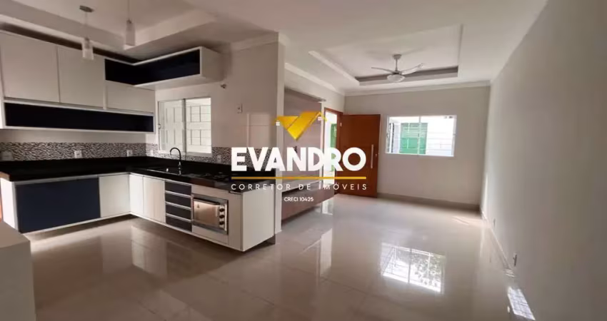Casa para Venda em Cuiabá, Jardim Universitário, 3 dormitórios, 1 suíte, 2 banheiros, 2 vagas