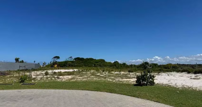 Alphaville guarajuba - lote de esquina e com vista para lagoa na fase 1