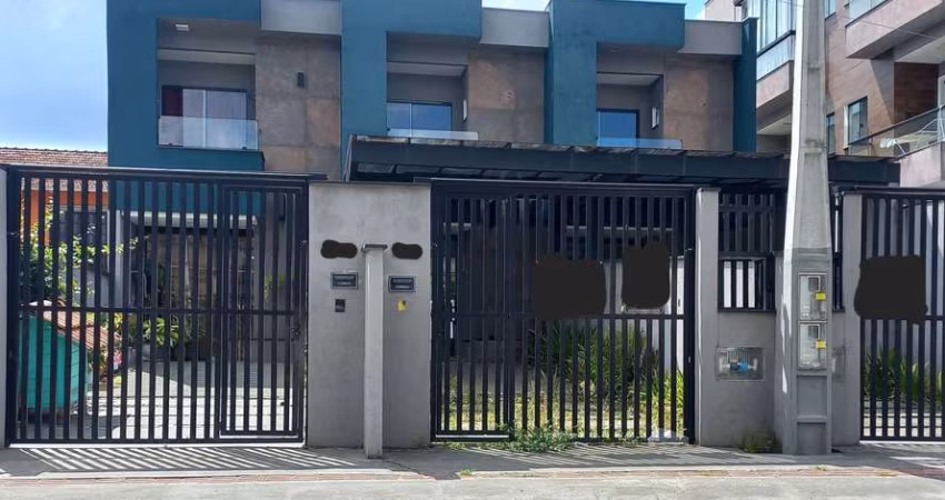Sobrado à venda no bairro Floresta - Joinville/SC