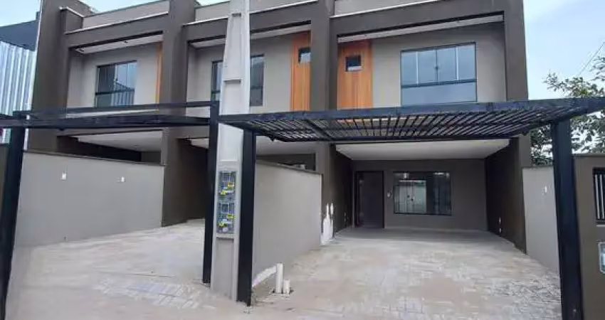 Casa com 3 quartos à venda na Rua Brasil, Saguaçu, Joinville