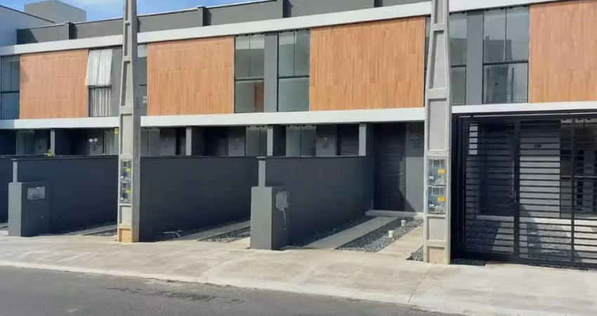 Casa com 2 quartos à venda na Rua Praia Grande, Comasa, Joinville
