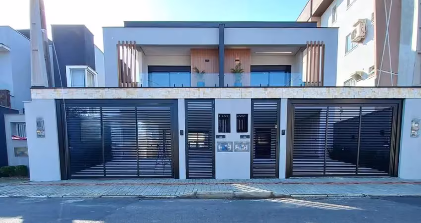 Sobrado à venda no bairro jardim sofia - joinville/sc