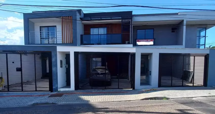 Casa com 3 quartos à venda no Saguaçu, Joinville 