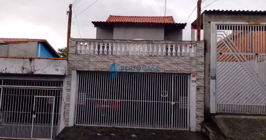 Sobrado com 3 quartos 1 suíte 2 vagas, cidade líder, são paulo