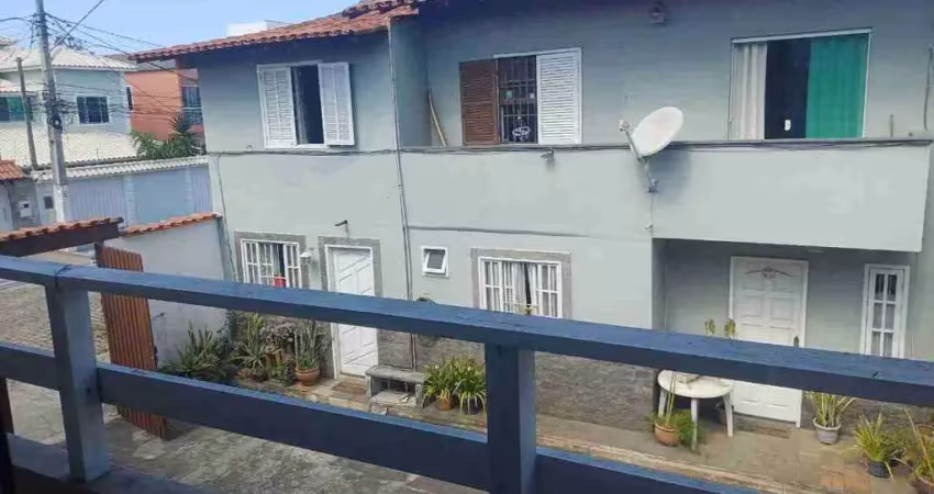 Casa com 3 quartos à venda na Rua Antônio de Oliveira Gama, 161, Jardim Flamboyant, Cabo Frio
