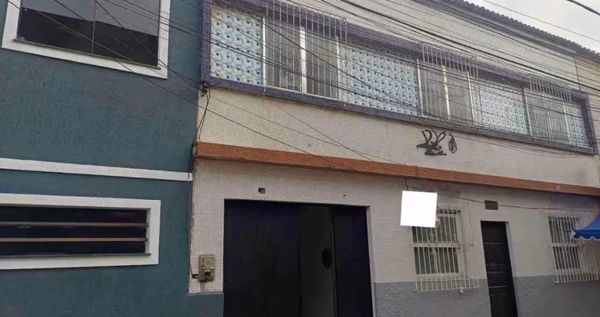 Casa à venda 5 quartos 1 suíte , 1 vaga de garagem centro, cabo frio, rj