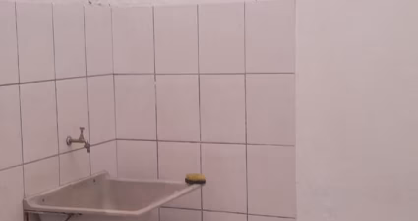 EXCELENTE CASA TERREA PARA MORAR
