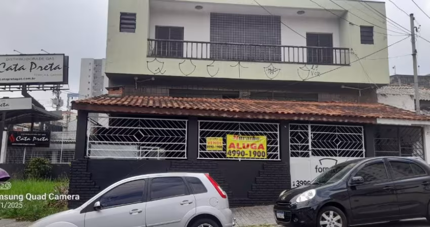 SALAO COMERCIAL/ C/MORADIA EM CIMA