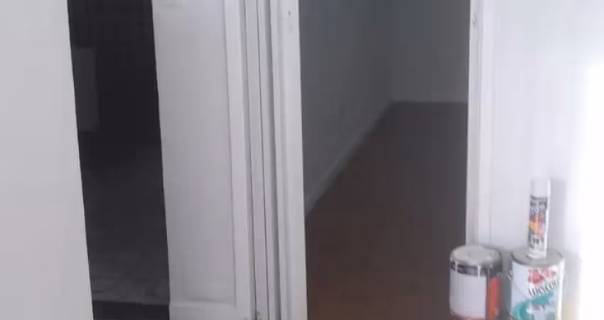 Casa com 1 quarto à venda na Rua Florianópolis, 403, Vila Assunção, Santo André