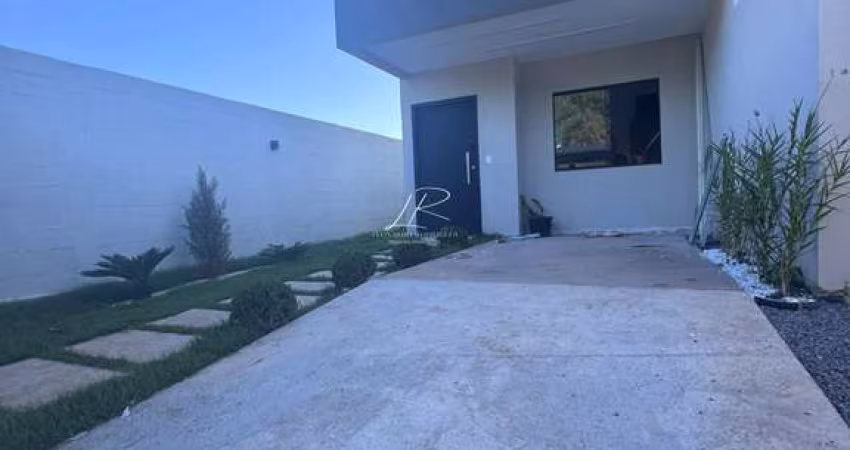 Casa 03 Quartos com Suite e Closet em Manguinhos!