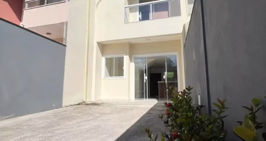 Casa com 2 quartos à venda na Rua Dolores Araújo de Oliveira, 1, Praia de Capuba, Serra