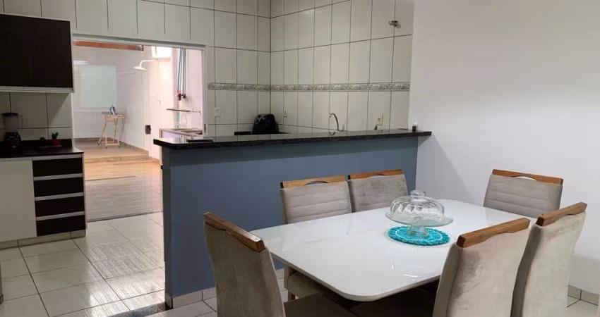 Casa com 3 quartos à venda no Jardim Botânico, Uberlândia 