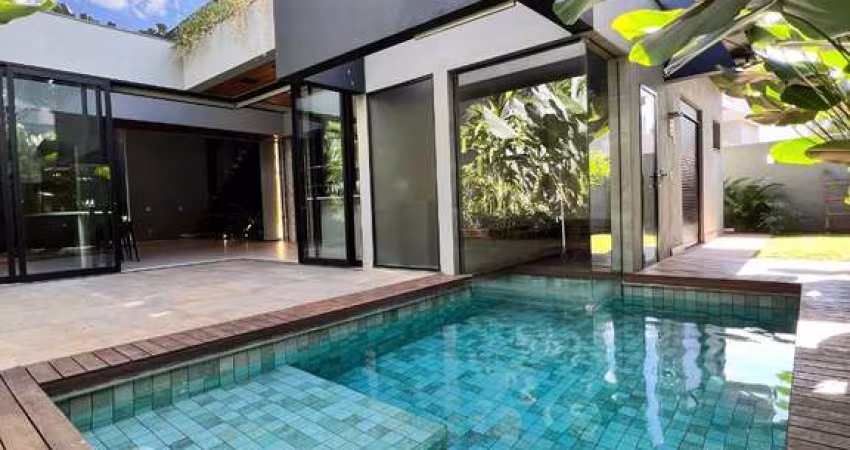 Casa em condomínio fechado com 4 quartos à venda no Jardim Sul, Uberlândia 