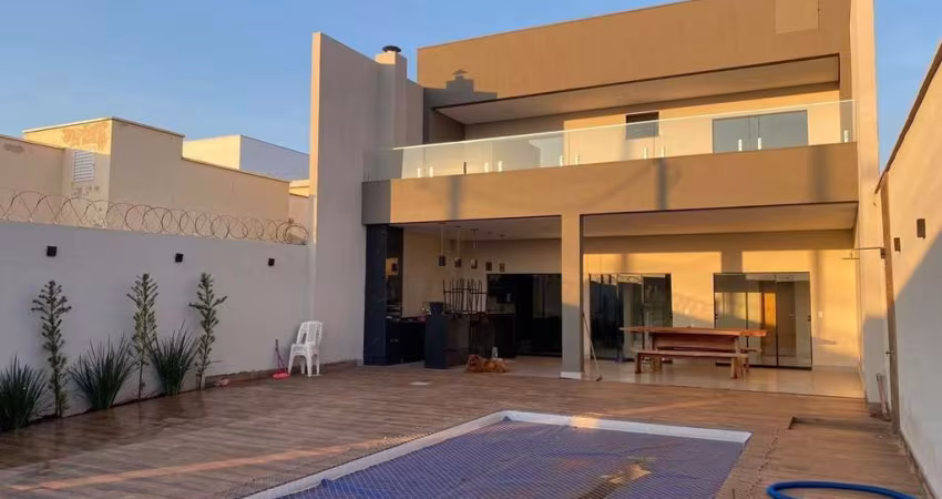 Casa com 4 quartos à venda no Shopping Park, Uberlândia 