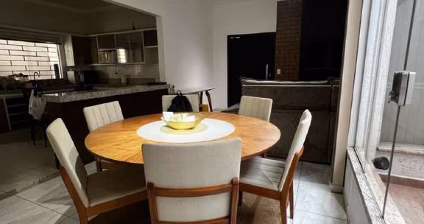 Casa com 3 quartos à venda no Santa Rosa, Uberlândia 
