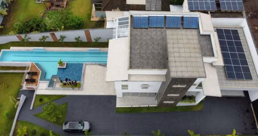 Casa com 3 quartos à venda na Cidade Jardim, Uberlândia 