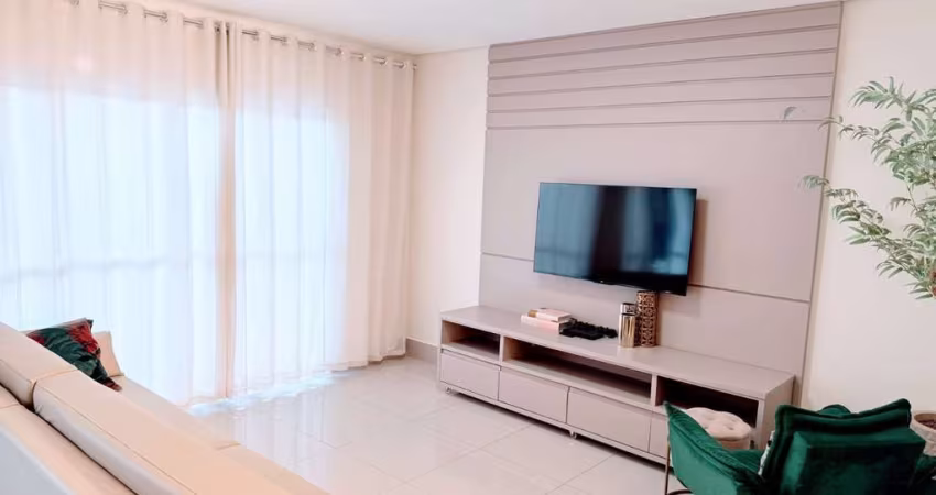 Casa em condomínio fechado com 4 quartos à venda no Granja Marileusa, Uberlândia 