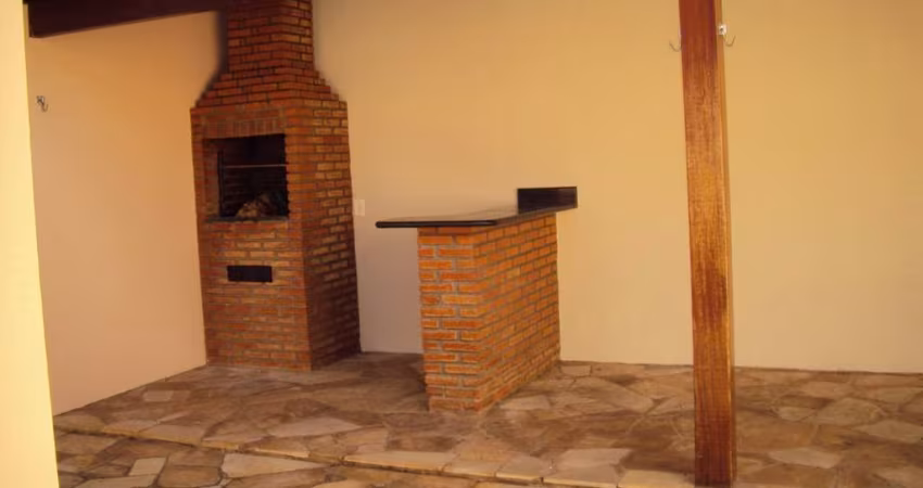 Casa com 3 quartos à venda no Jardim América II, Uberlândia 