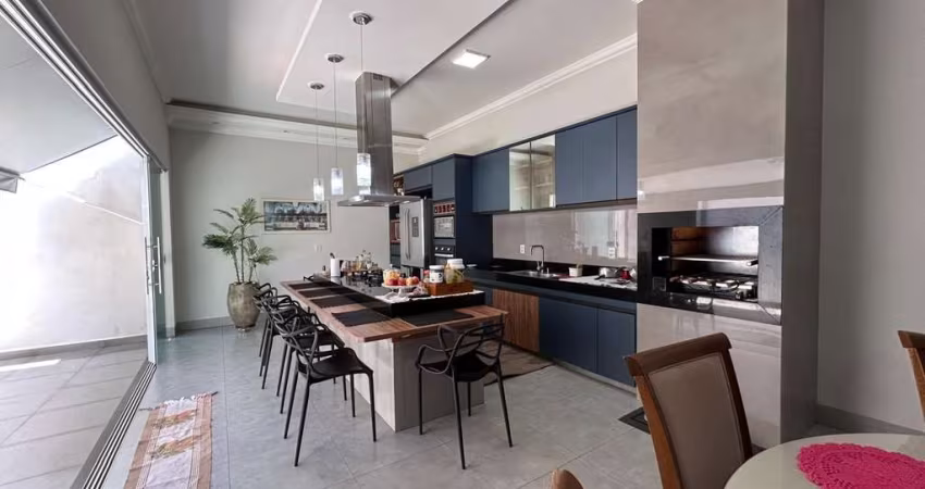 Casa com 3 quartos à venda no Santa Rosa, Uberlândia 