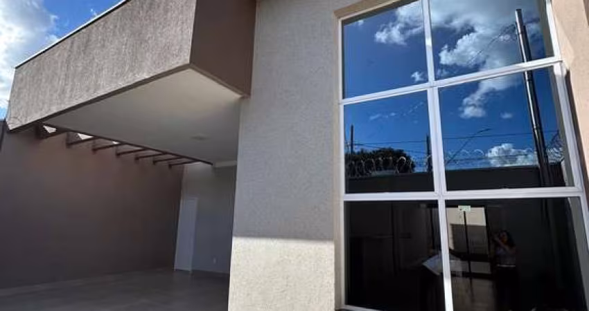 Casa com 3 quartos à venda no Jardim Botânico, Uberlândia 