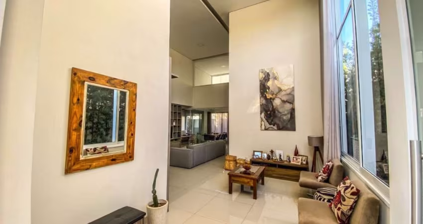 Casa em condomínio fechado com 3 quartos à venda no Jardins Gênova, Uberlândia 