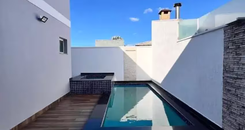 Casa em condomínio fechado com 3 quartos à venda no Jardim Inconfidência, Uberlândia 
