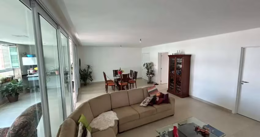Apartamento com 3 quartos à venda no Osvaldo Rezende, Uberlândia 