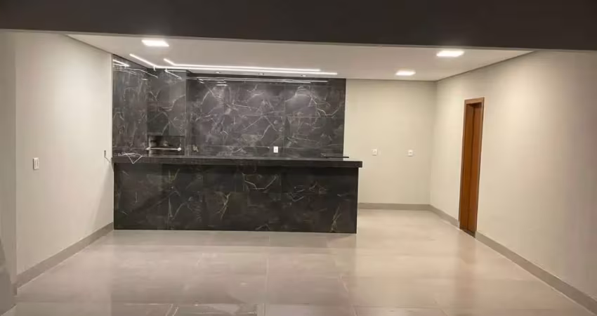 Casa com 3 quartos à venda na Cidade Jardim, Uberlândia 