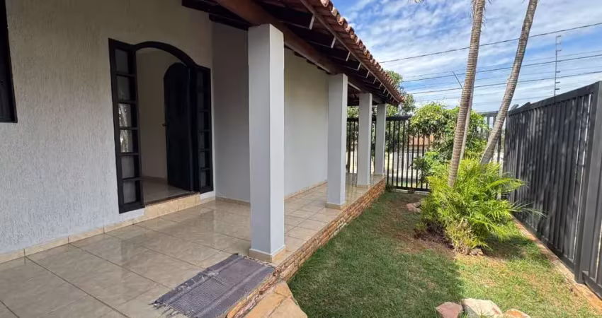 Casa com 3 quartos à venda no Vigilato Pereira, Uberlândia 