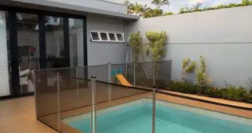Casa com 3 quartos à venda no Umuarama, Uberlândia 