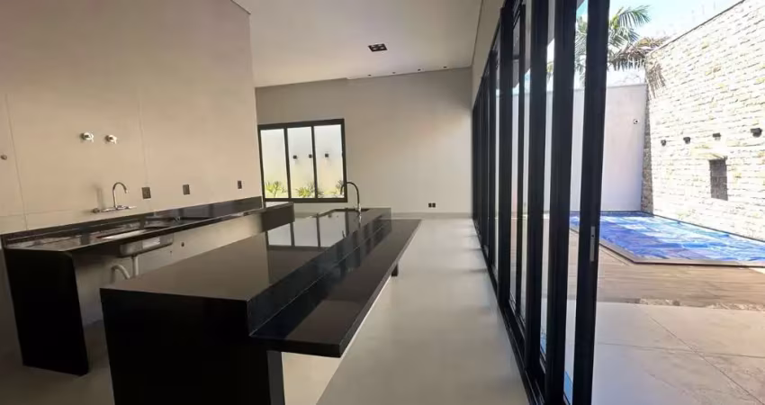 Casa com 3 quartos à venda no Vigilato Pereira, Uberlândia 