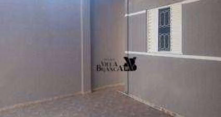 Casa com 3 dormitórios para alugar, 150 m² por R$ 2.900,00/mês - Villa Branca - Jacareí/SP