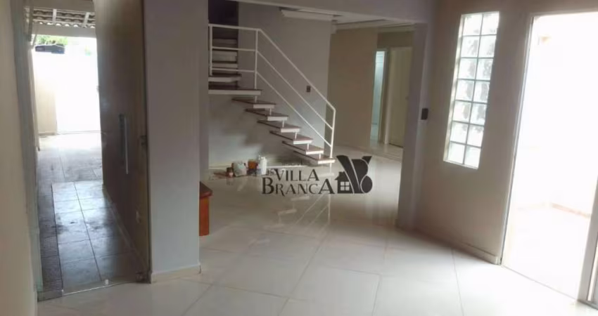 Sobrado à venda, 118 m² por R$ 901.000,00 - Villa Branca - Jacareí/SP