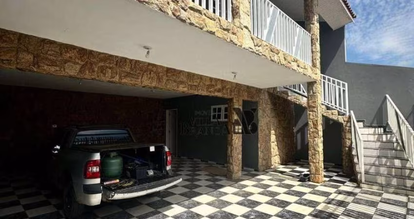 Casa com 3 dormitórios para alugar, 239 m² por R$ 3.200,00/mês - Jardim Terras de São João - Jacareí/SP
