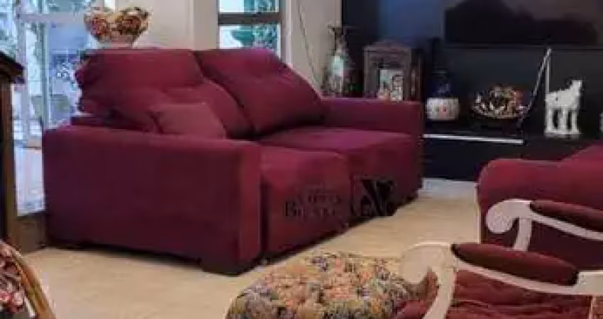 Sobrado com 3 dormitórios à venda, 550 m² por R$ 1.500.000 - Centro - Jacareí/SP