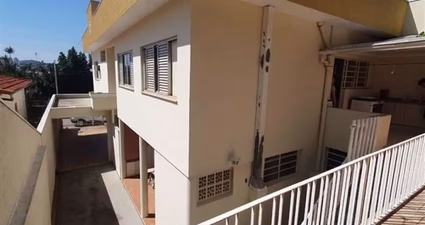 Casa com 3 dormitórios à venda, 298 m² por R$ 950.000,00 - Vila Progresso - Jundiaí/SP