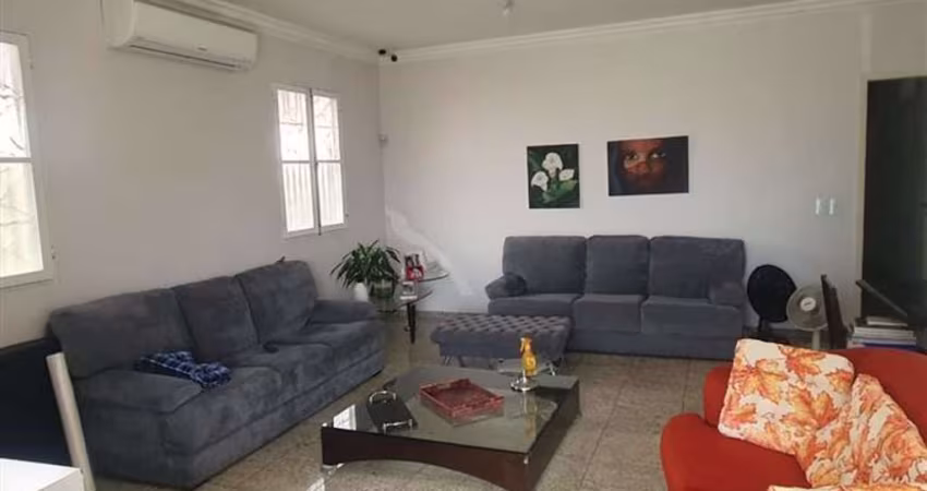 Casa com 3 dormitórios à venda, 236 m² por R$ 1.400.000,00 - Chácara Urbana - Jundiaí/SP