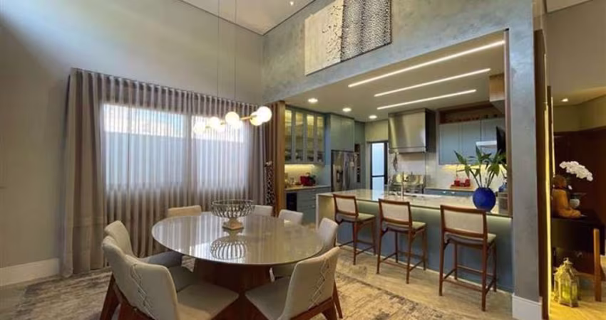 Casa com 3 dormitórios à venda, 192 m² por R$ 2.500.000,00 - Condomínio Bella Vittá - Jundiaí/SP