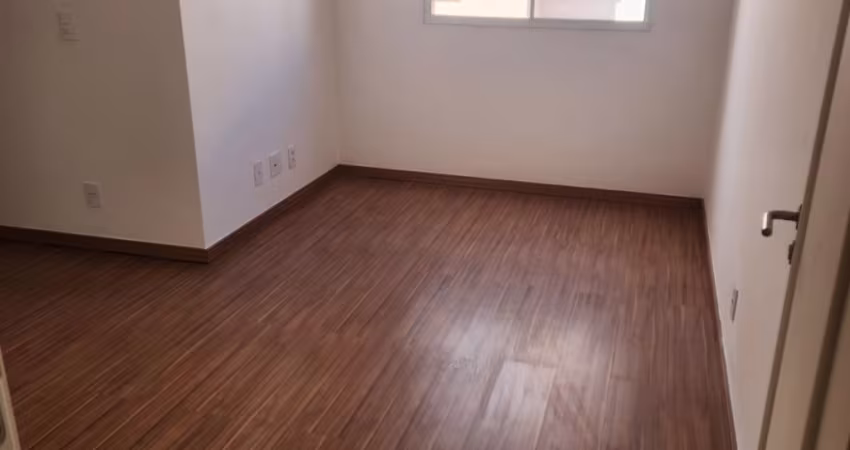 D11 - Neves-São Gonçalo Apto 46m²,2qts REFORMADO,churrasqueira,quadra,salão festa.AcFinancBancário