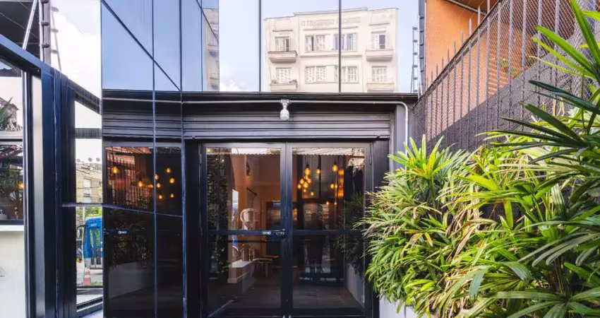 Prédio para alugar na Avenida Cristóvão Colombo, 203, Floresta, Porto Alegre