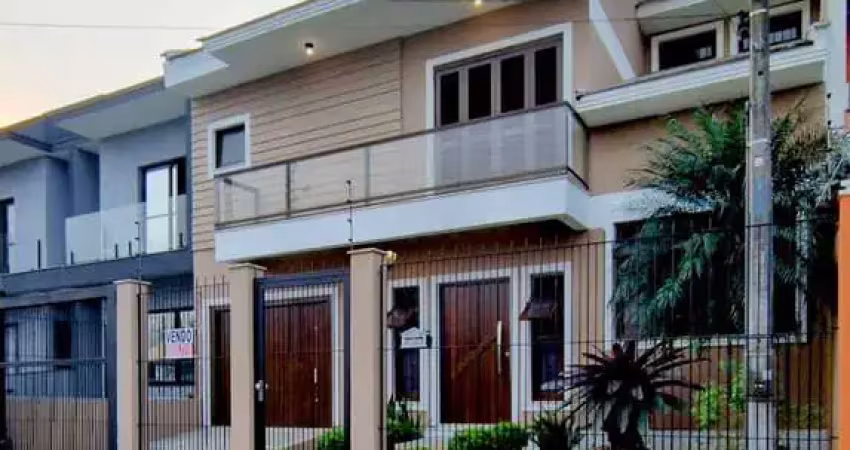 Linda Casa ! Alto Padrão em Vale do Sol, Cachoeirinha/RS