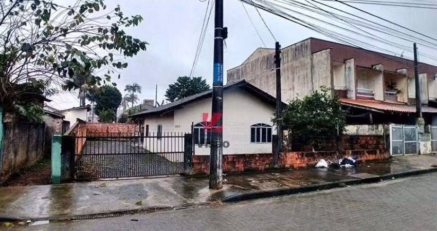 CASA no PARQUE GUARANI com 3 quartos para LOCAÇÃO, 95 m²